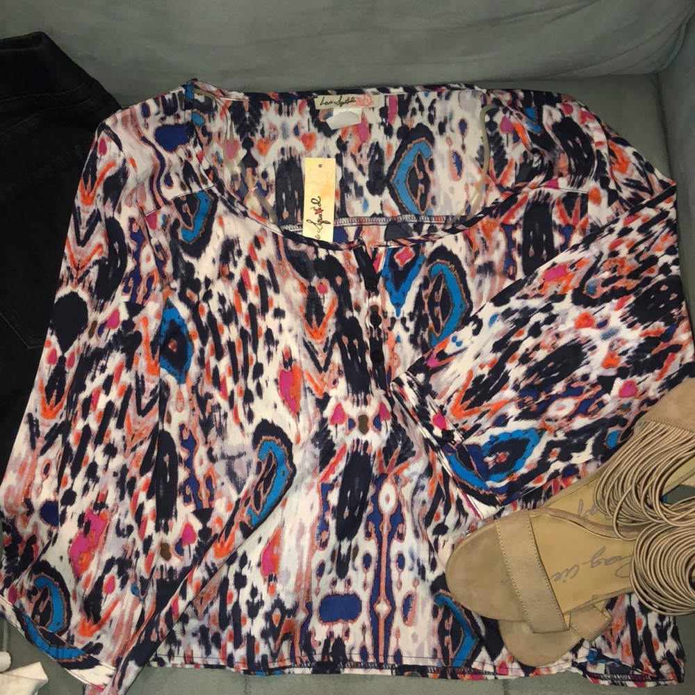 Cute 🎀Crop Top! NWT Watercolor